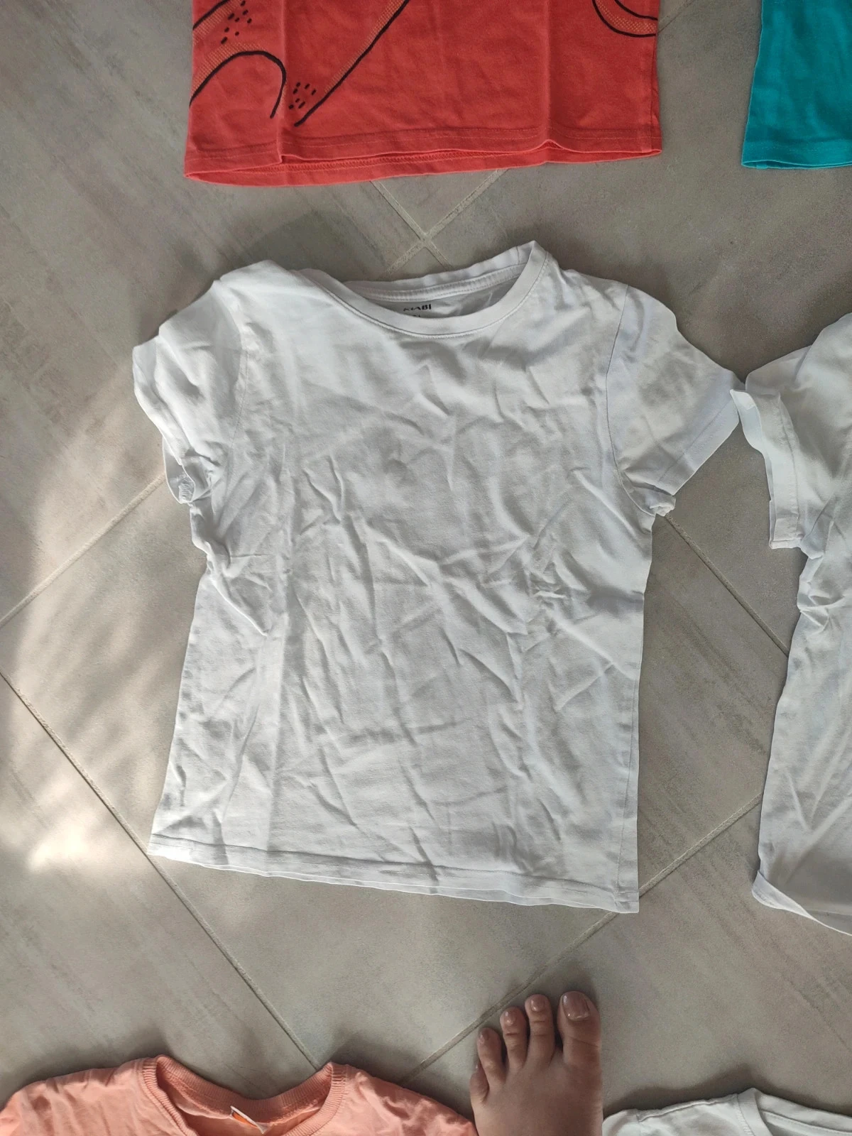 Lot de 8 camisetas de manga corta para niño de 8 años – photo 7